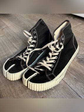 Maison Margiela Tabi High Tops